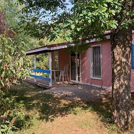 Confortable Avec Terrasse - 7 Pers. - Api-1-52-1940 Camping Montlaur (Aveyron)