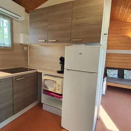 Confortable Avec Terrasse - 7 Pers. - Api-1-52-1940 *