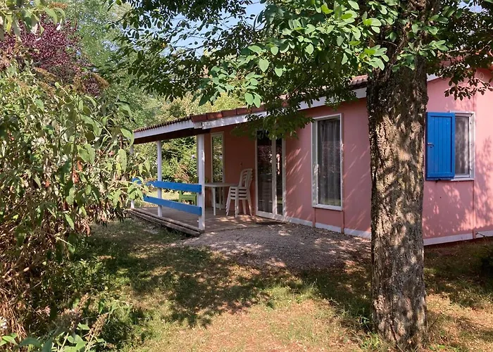 Confortable Avec Terrasse - 7 Pers. - Api-1-52-1940 Camping Montlaur (Aveyron)