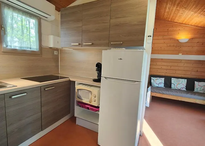 Confortable Avec Terrasse - 7 Pers. - Api-1-52-1940 *