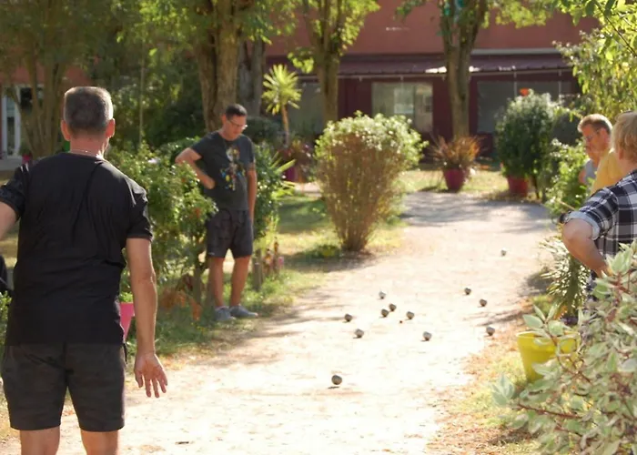 Confortable Avec Terrasse - 7 Pers. - Api-1-52-1940 Camping *